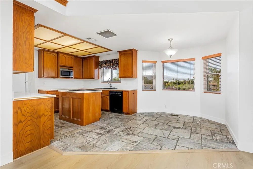 22627 Calcutta Canyon Lake, CA 92587