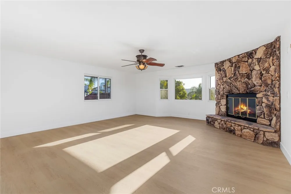 22627 Calcutta Canyon Lake, CA 92587