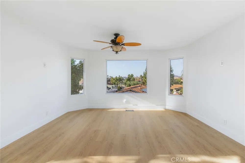 22627 Calcutta Canyon Lake, CA 92587
