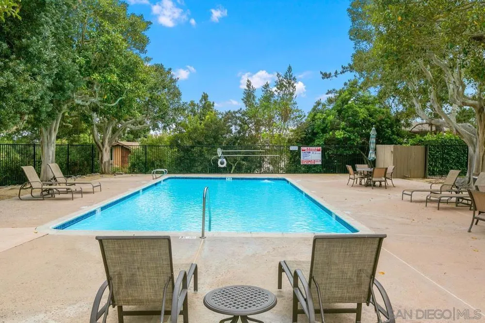 2097 Caminito Capa La Jolla, CA 92037