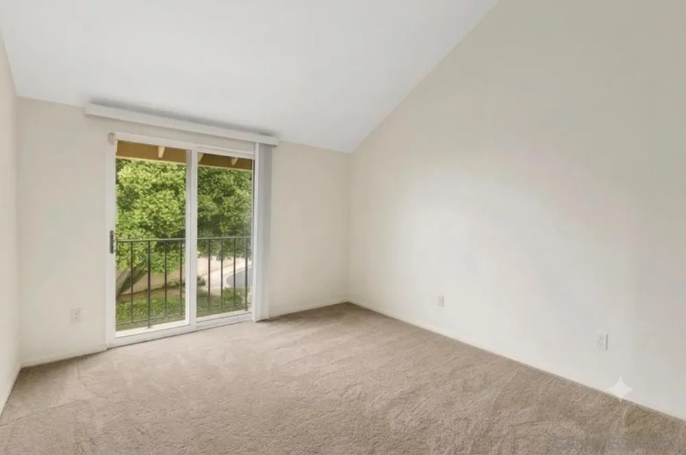2097 Caminito Capa La Jolla, CA 92037