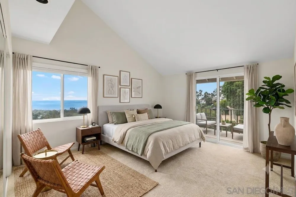 2097 Caminito Capa La Jolla, CA 92037