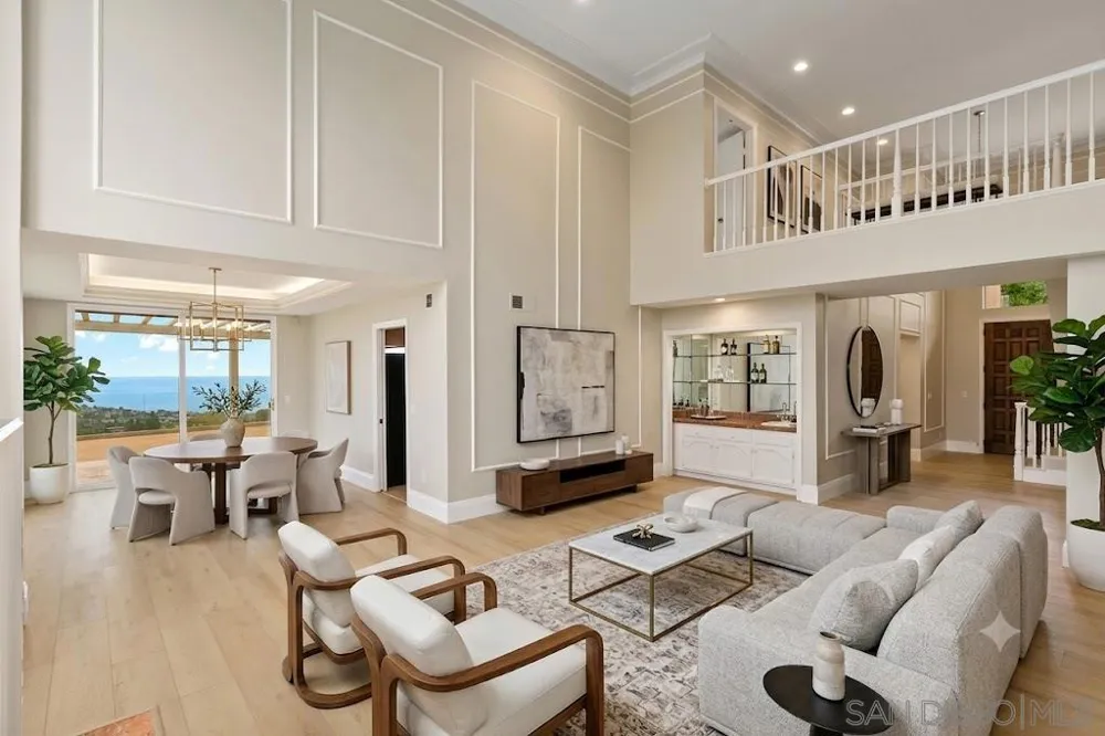 2097 Caminito Capa La Jolla, CA 92037