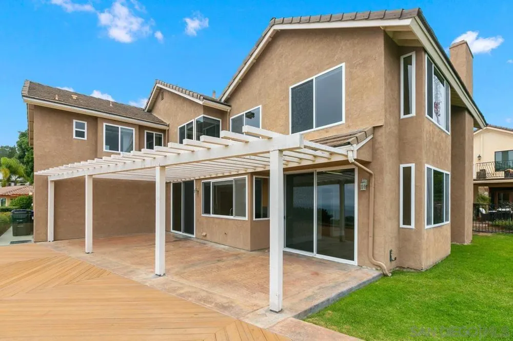 2097 Caminito Capa La Jolla, CA 92037