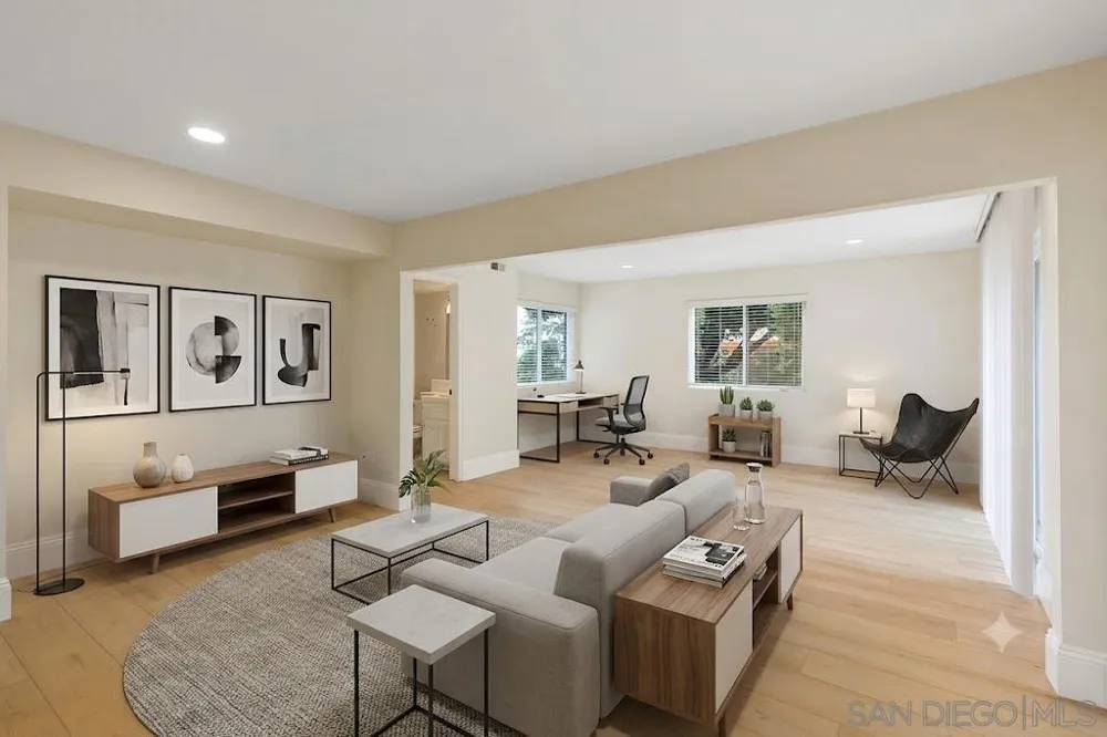 2097 Caminito Capa La Jolla, CA 92037