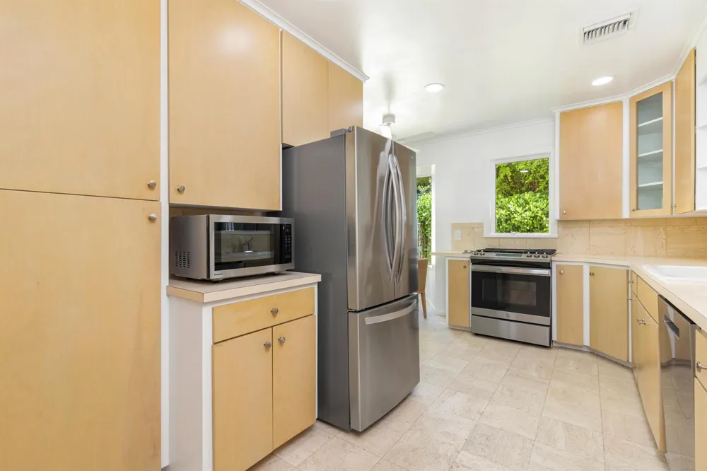 241 Via Linda Palm Beach, FL 33480