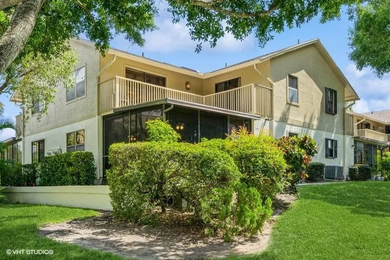 7485 SE Jamestown Terrace Hobe Sound, FL 33455