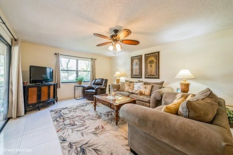 7485 SE Jamestown Terrace Hobe Sound, FL 33455