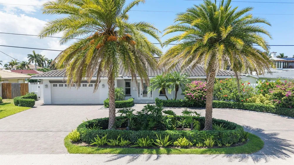 831 Dover Street Boca Raton, FL 33487