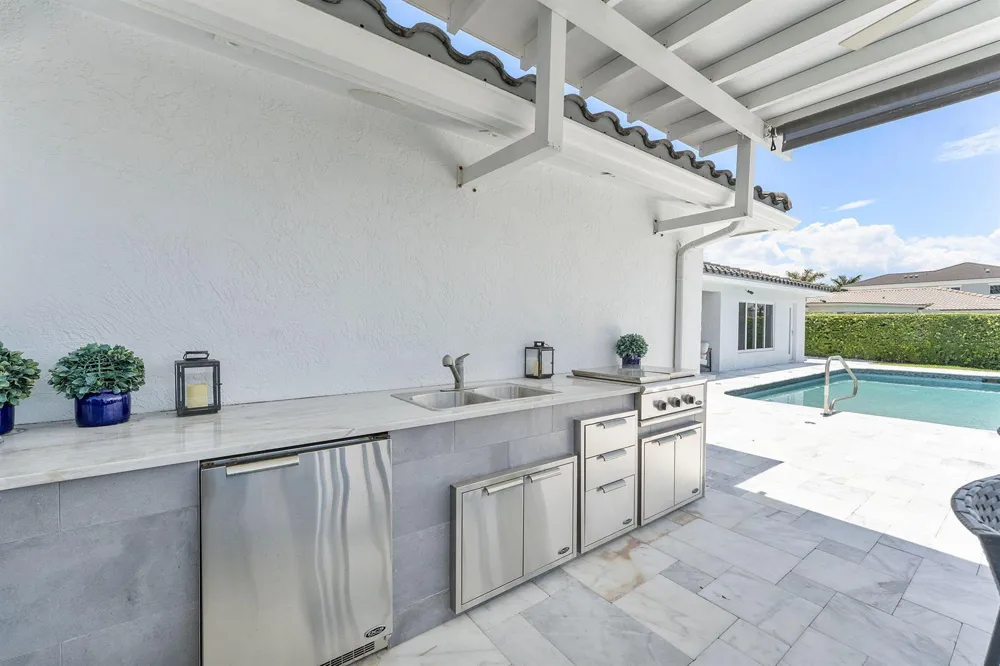 831 Dover Street Boca Raton, FL 33487