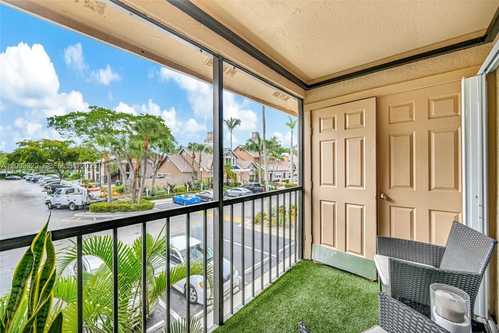 10560 SW 156th Pl #208 Miami, FL 33196