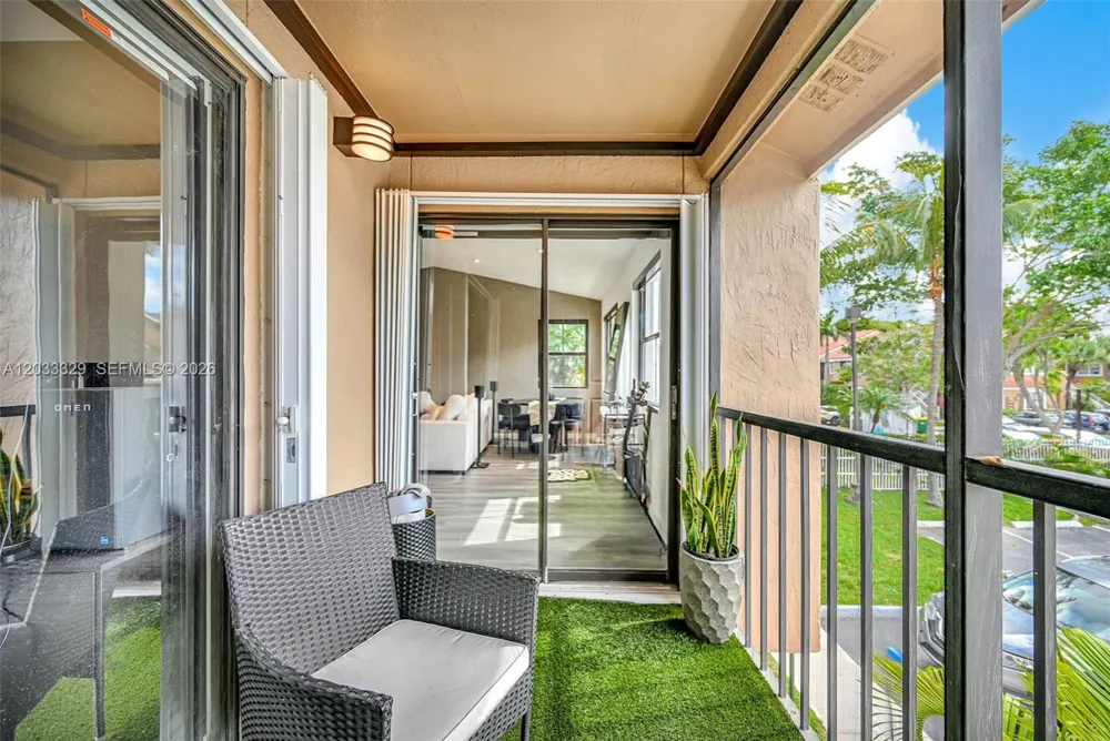 10560 SW 156th Pl #208 Miami, FL 33196