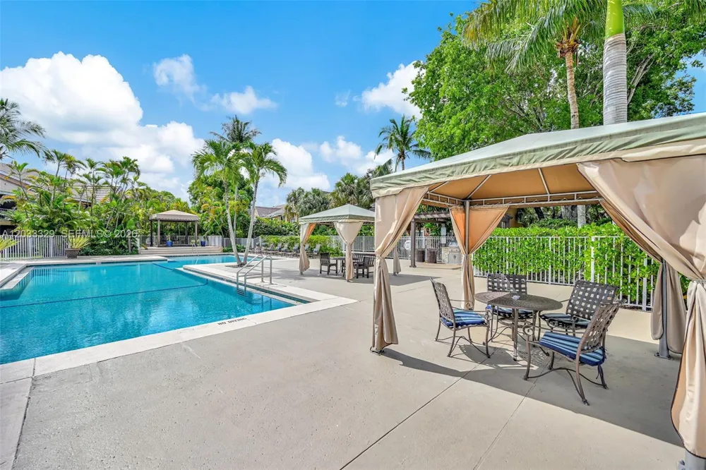 10560 SW 156th Pl #208 Miami, FL 33196