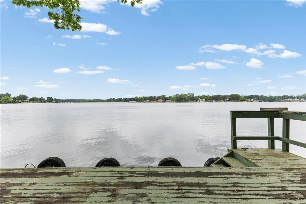 303 E Huron River Drive Belleville, MI 48111