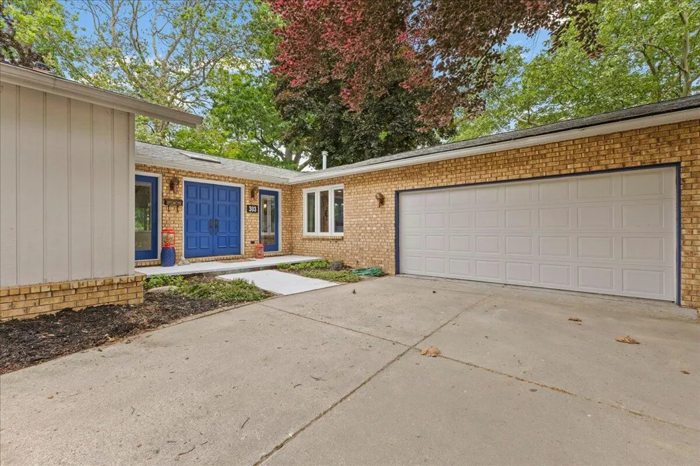 303 E Huron River Drive Belleville, MI 48111