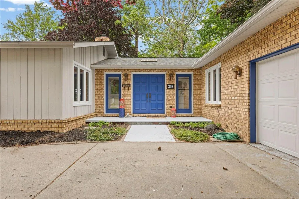303 E Huron River Drive Belleville, MI 48111