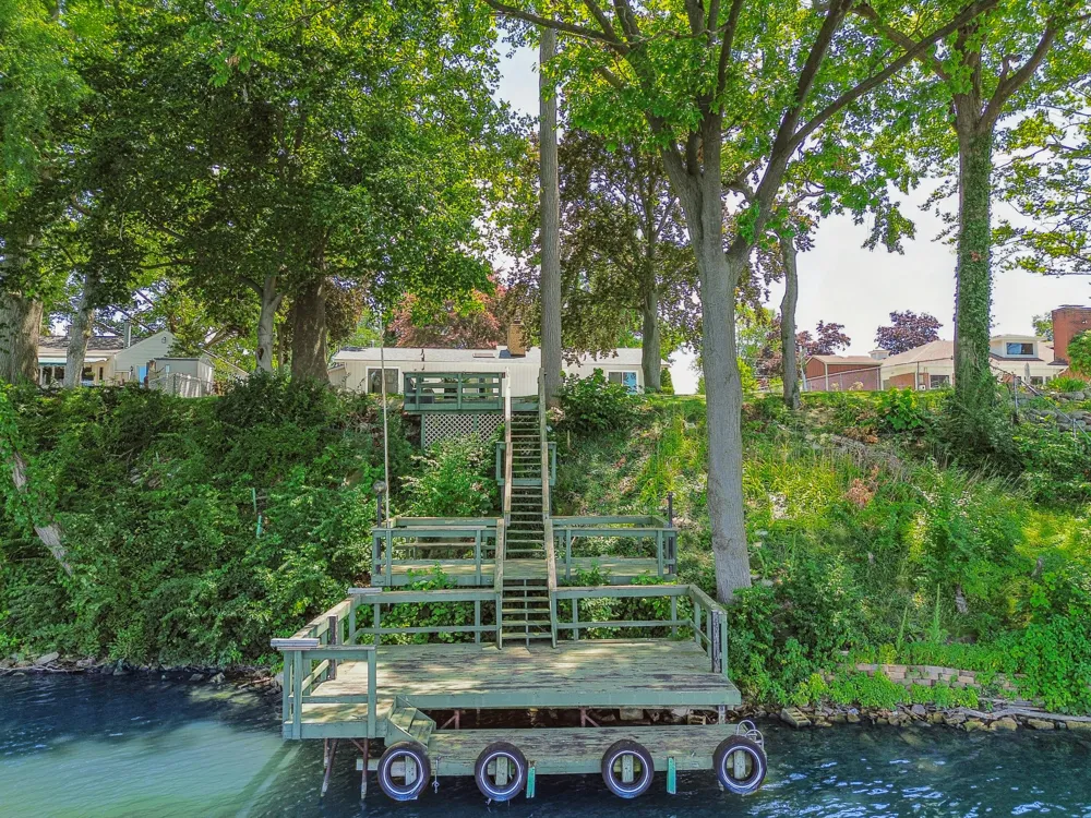 303 E Huron River Drive Belleville, MI 48111