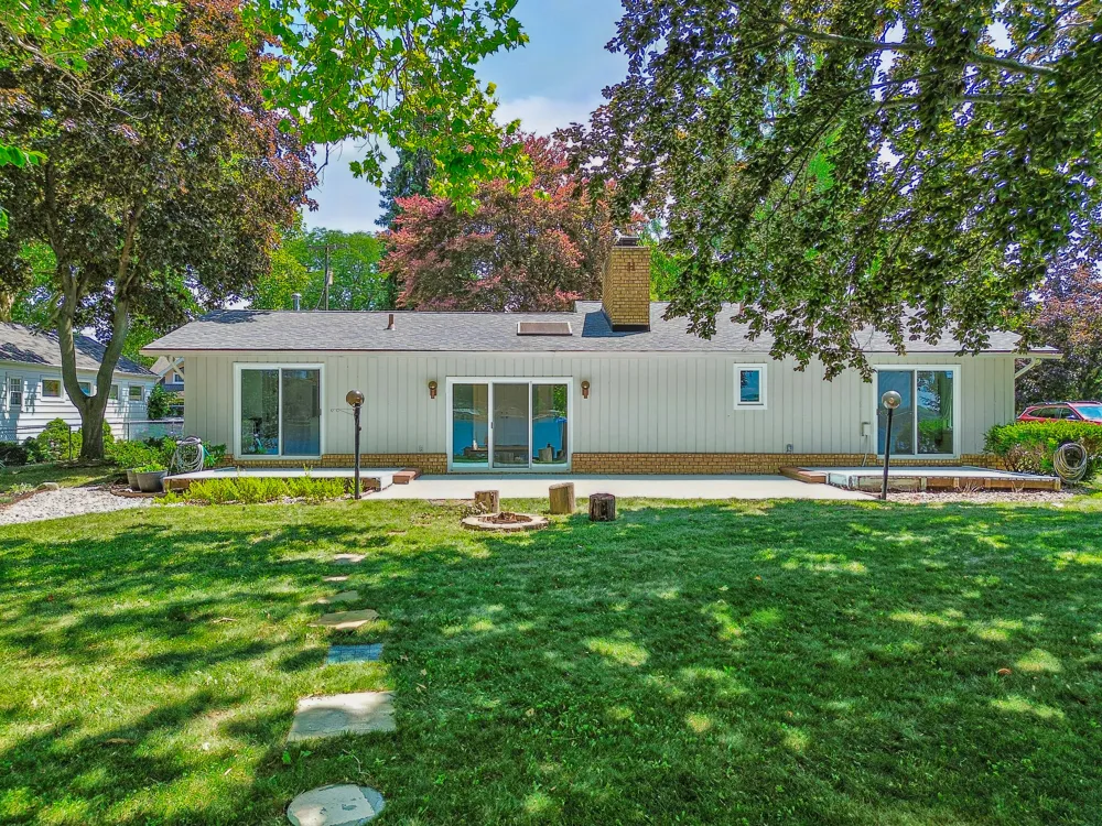 303 E Huron River Drive Belleville, MI 48111