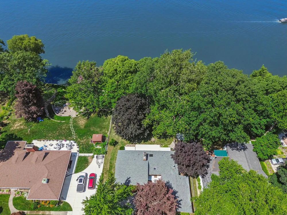 303 E Huron River Drive Belleville, MI 48111