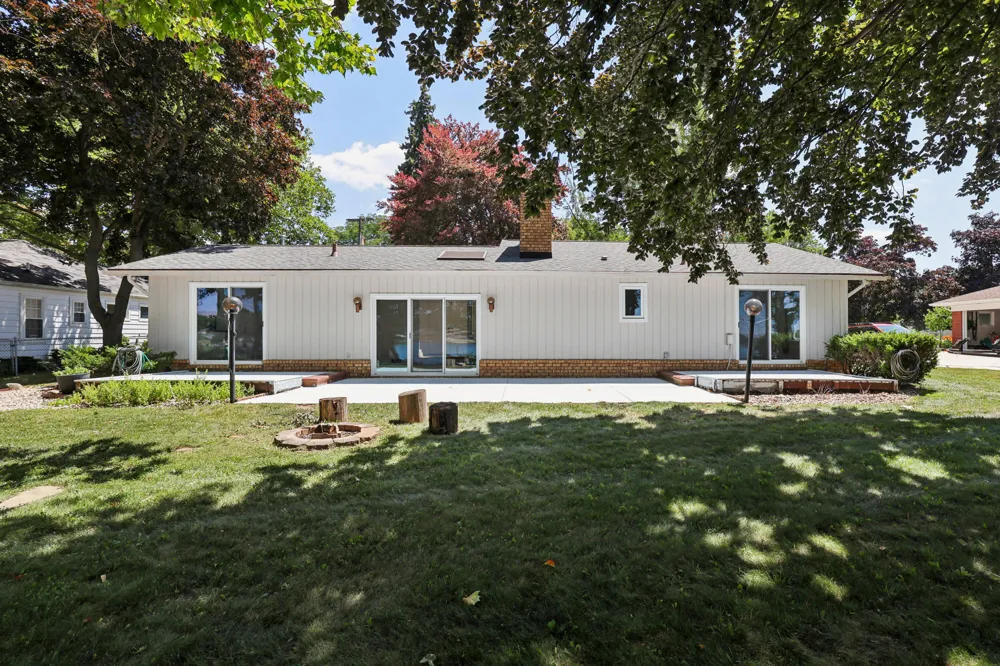 303 E Huron River Drive Belleville, MI 48111