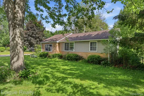 3652 Norman Road