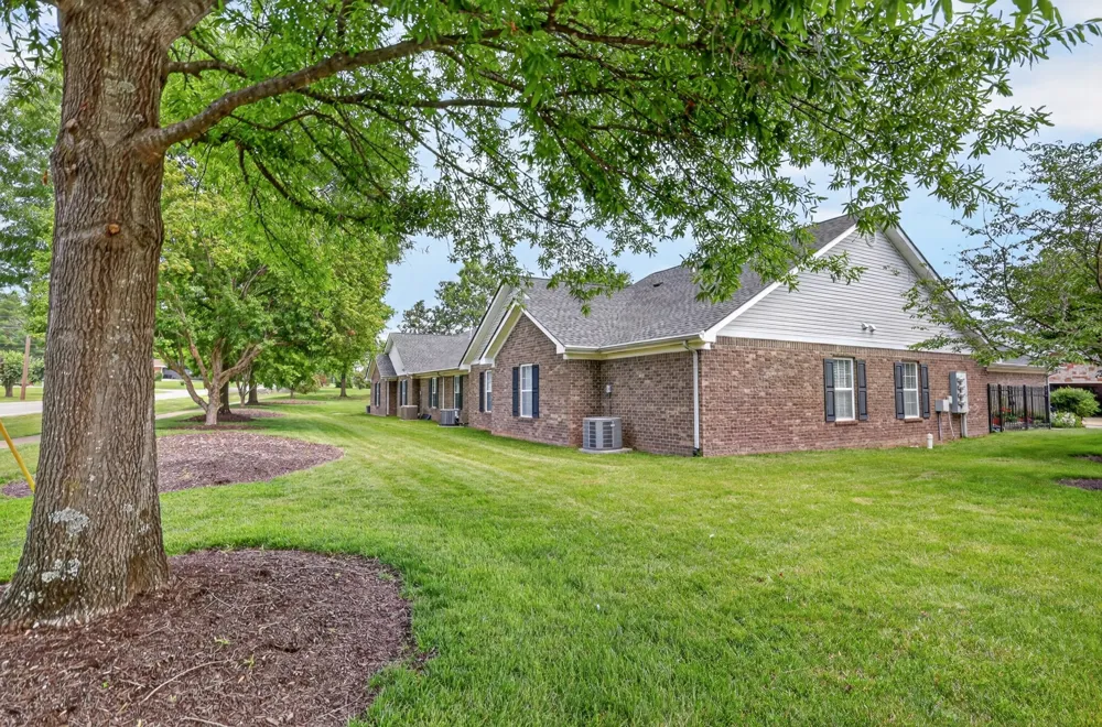 816 Lock 4 Rd #103 Gallatin, TN 37066