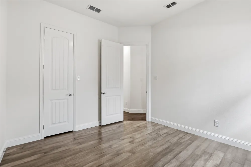 1383 Sandhurst Drive Roanoke, TX 76262