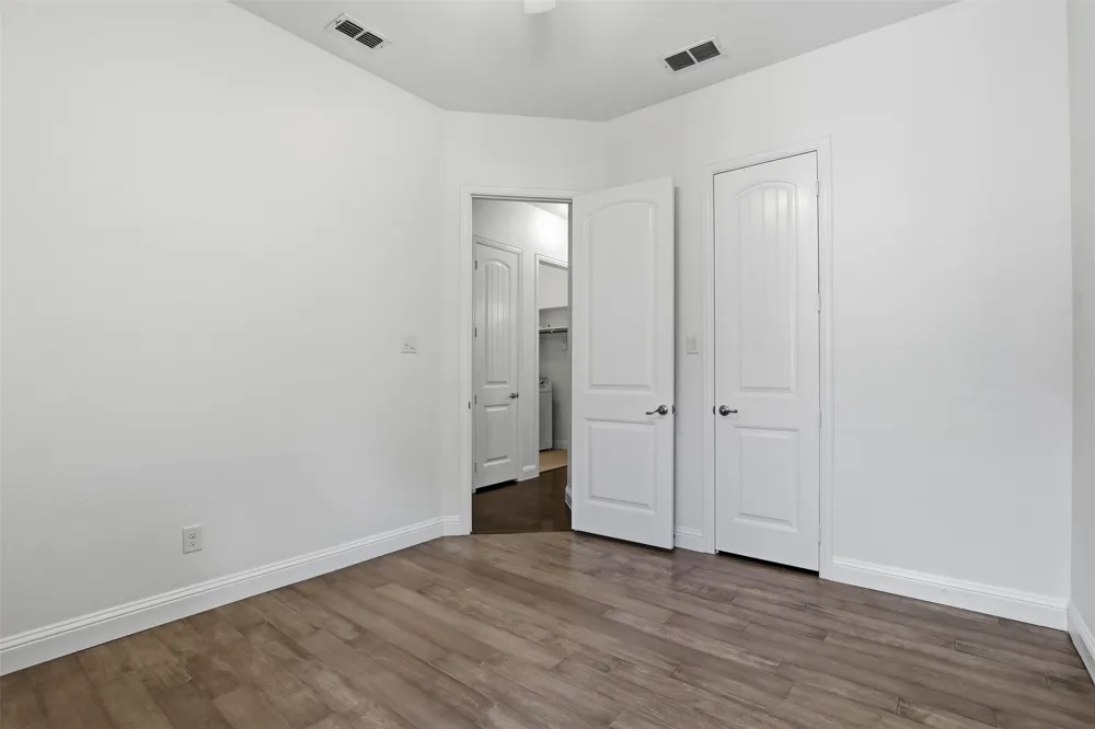 1383 Sandhurst Drive Roanoke, TX 76262