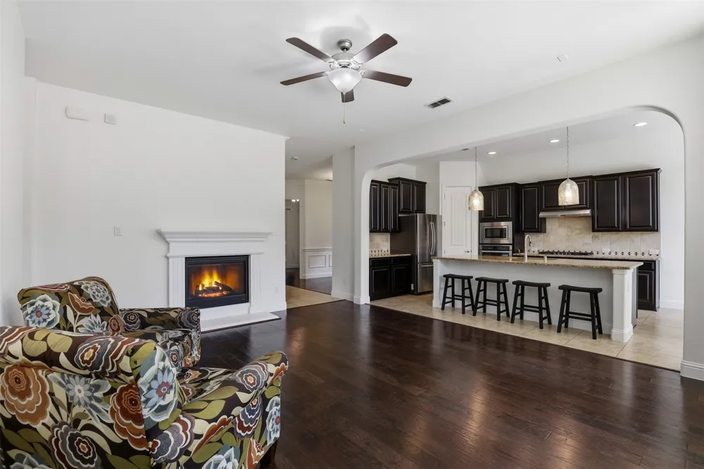 1383 Sandhurst Drive Roanoke, TX 76262