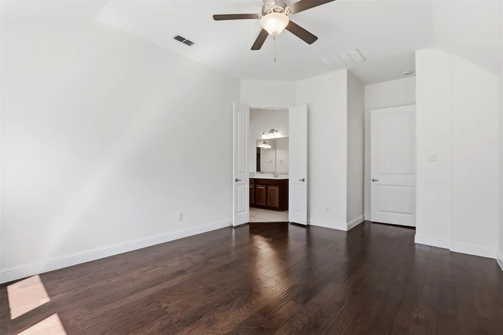 1383 Sandhurst Drive Roanoke, TX 76262