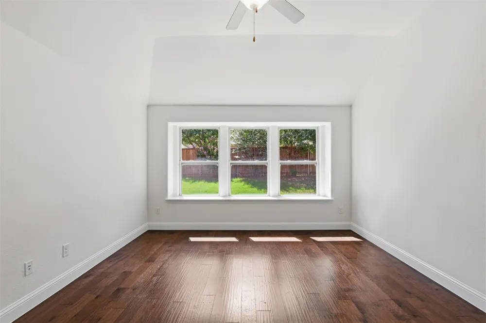 1383 Sandhurst Drive Roanoke, TX 76262