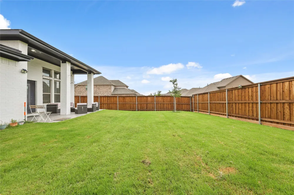 521 Wickerdale Way Little Elm, TX 75068