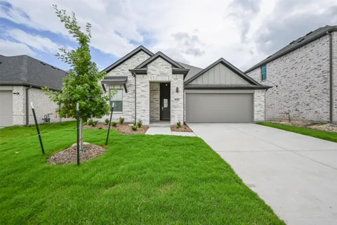 946 Olive Drive
