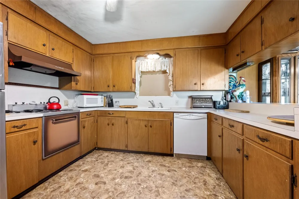 2342 Apache Drive Montgomery, TX 77316