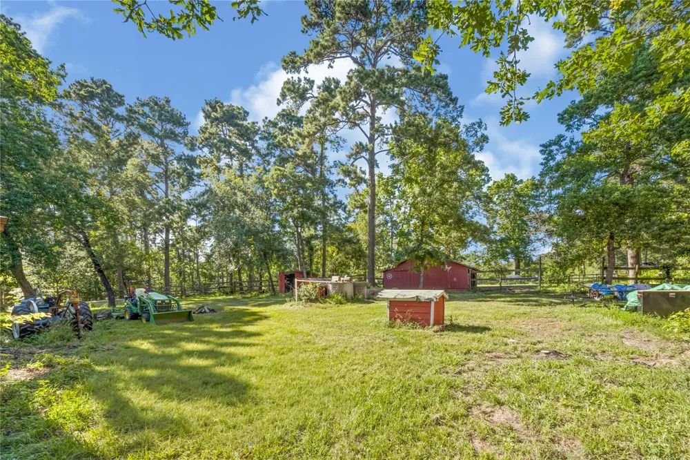 2342 Apache Drive Montgomery, TX 77316