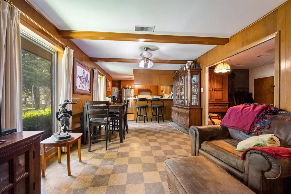 2342 Apache Drive Montgomery, TX 77316