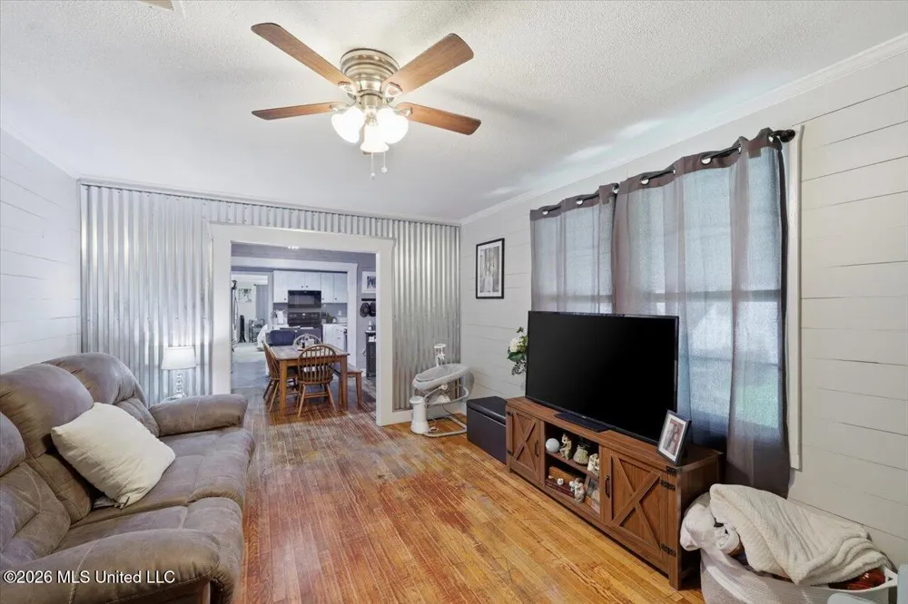 205 3rd Street Mendenhall, MS 39114
