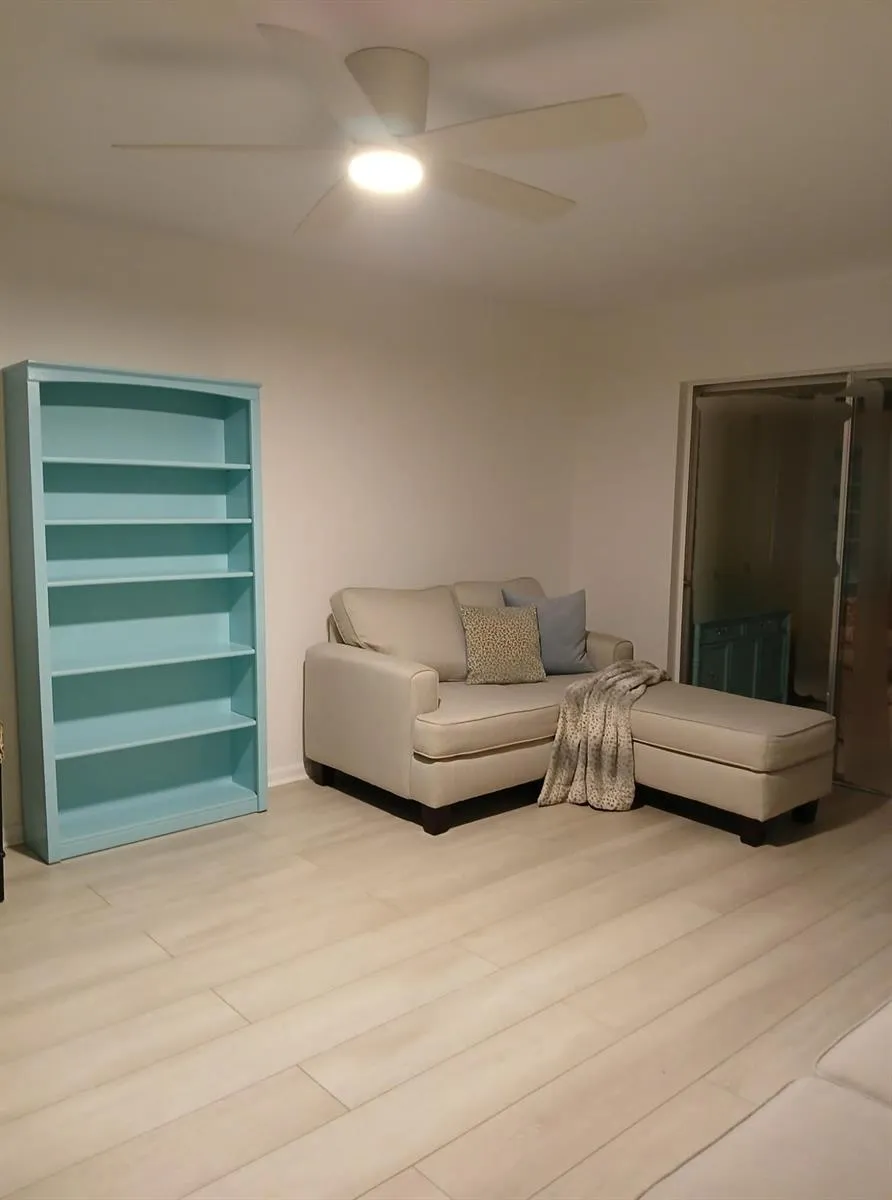 721 Lori Drive #309 Palm Springs, FL 33461