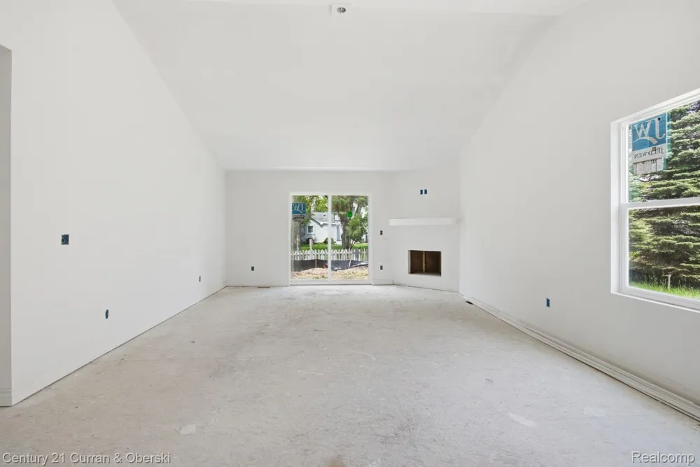755 Nelsons Ridge Drive #1 Howell City, MI 48843