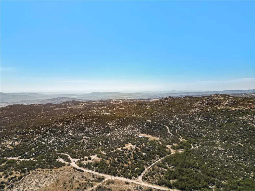 44627 Laura Lane Aguanga, CA 92536