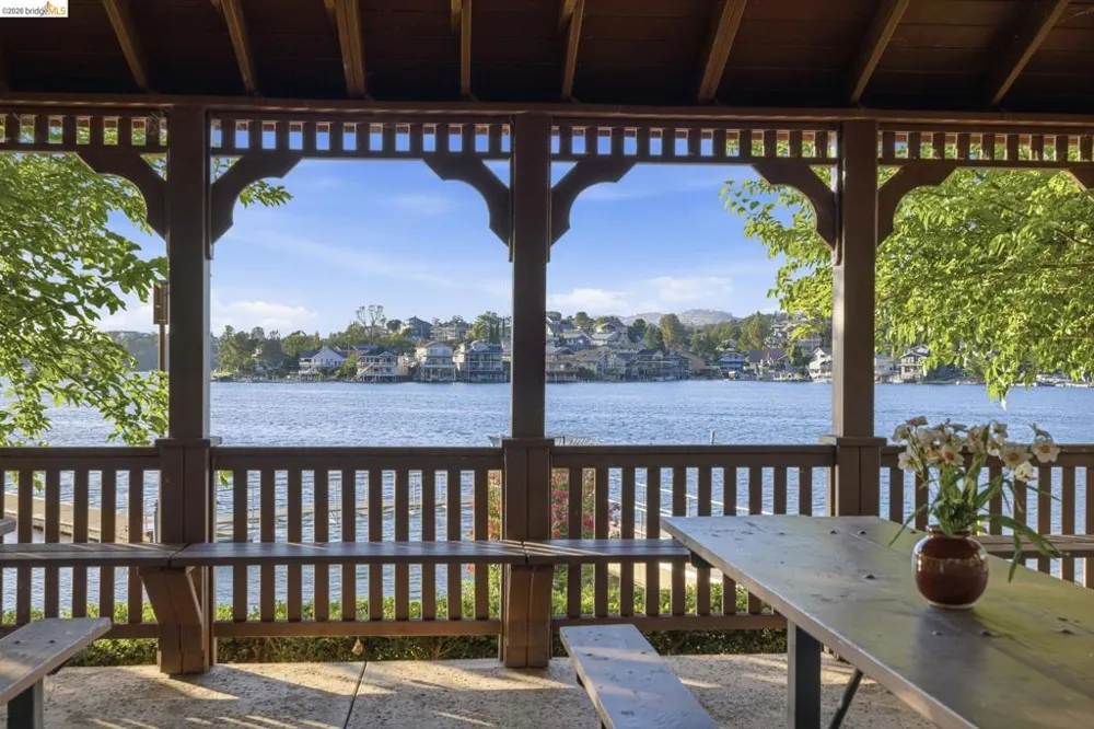 14699 Holman Mountain Rd Jamestown, CA 95327