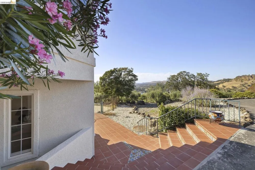 14699 Holman Mountain Rd Jamestown, CA 95327