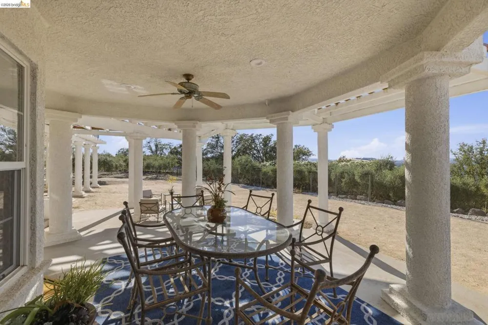 14699 Holman Mountain Rd Jamestown, CA 95327