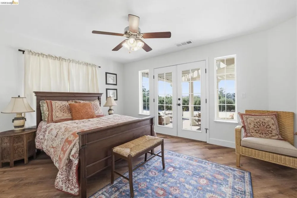 14699 Holman Mountain Rd Jamestown, CA 95327