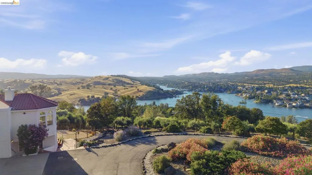 14699 Holman Mountain Rd Jamestown, CA 95327