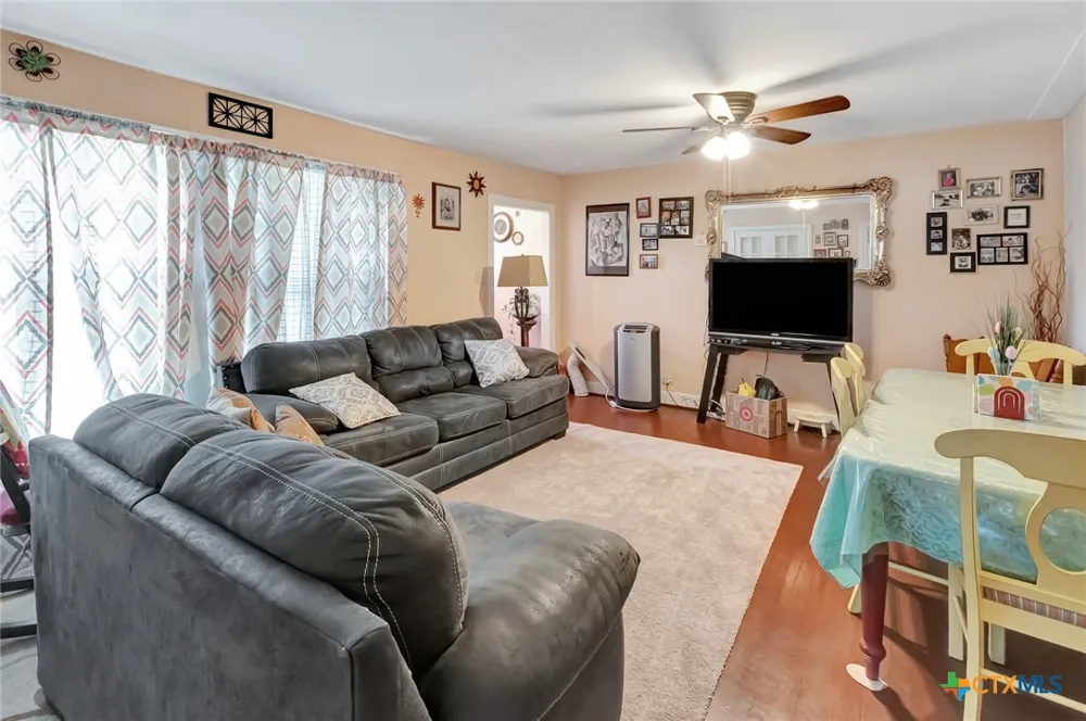 1005 Macarthur Street Victoria, TX 77901