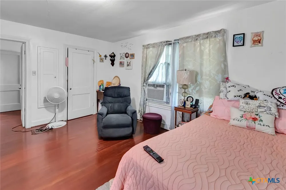 1005 Macarthur Street Victoria, TX 77901