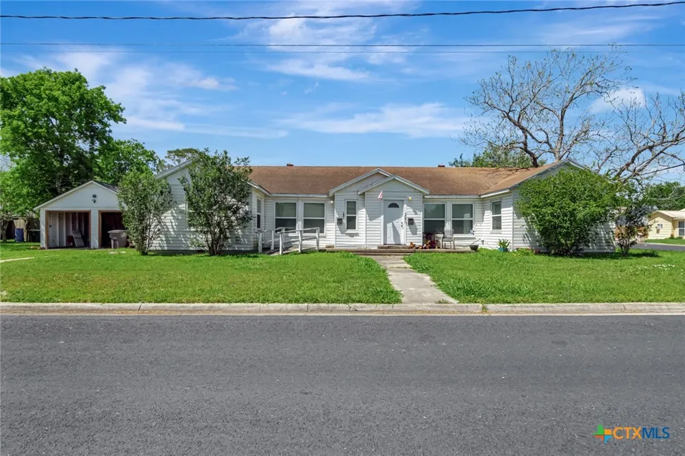 1005 Macarthur Street Victoria, TX 77901