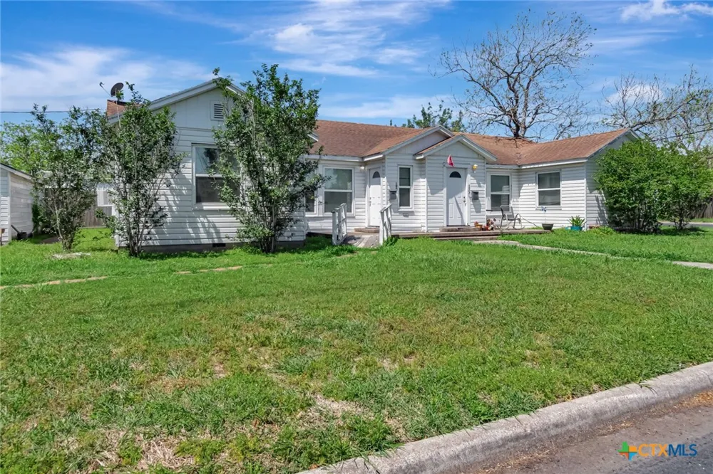 1005 Macarthur Street Victoria, TX 77901