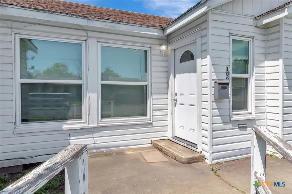 1005 Macarthur Street Victoria, TX 77901